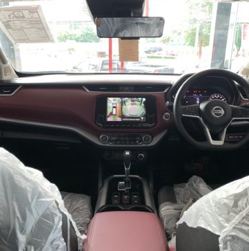 01interior-new_nissan_terra-showroom