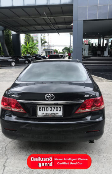 usedcar-toyota-camry-2.0g-05