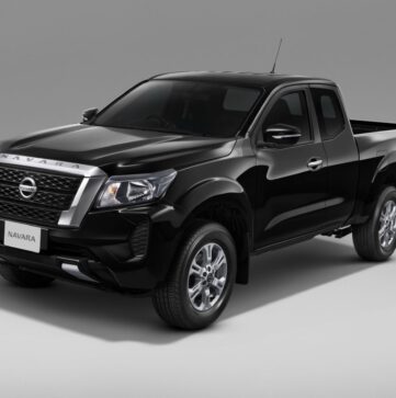 navara_kingcab_exterior02-23