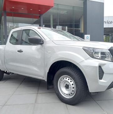 navara_kingcab_sl-0123