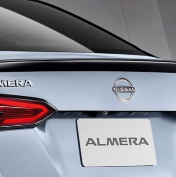 exterior_nissan_almera_backright